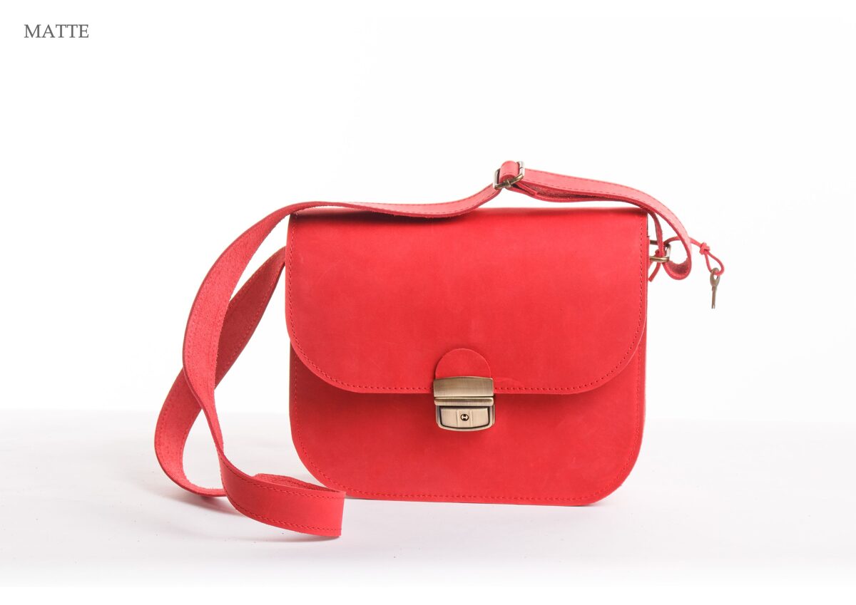 Natural Leather Saddle Bag Large – Red